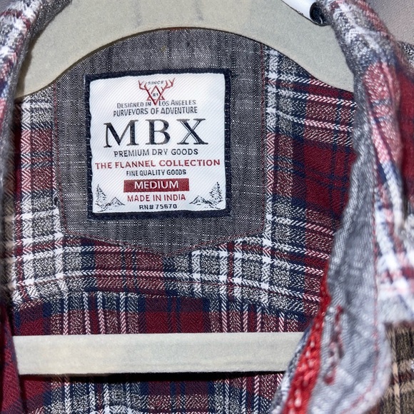 MBX - The Flannel Collection in Men’s Medium - Picture 3 of 3